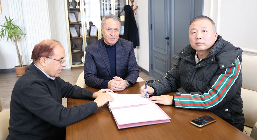 Çinliler Çankırı'da 10 milyon dolarlık yatırımla 'sanayi tipi robotlar' üretecek