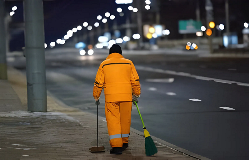 Bozcaada Belediyesi'nde 'işçi' olarak çalışmak varmış!