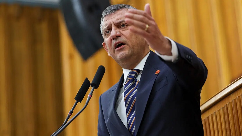 Özgür Özel: Partimiz, tarihinin en ağır saldırısı altında