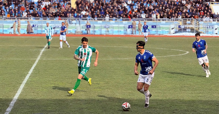 Çankırı FK, sahasında Çarşambaspor'u tek golle geçti