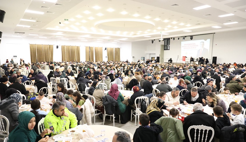 Çerkeş'te 3 bin kişi 'halk iftarı'nda buluştu