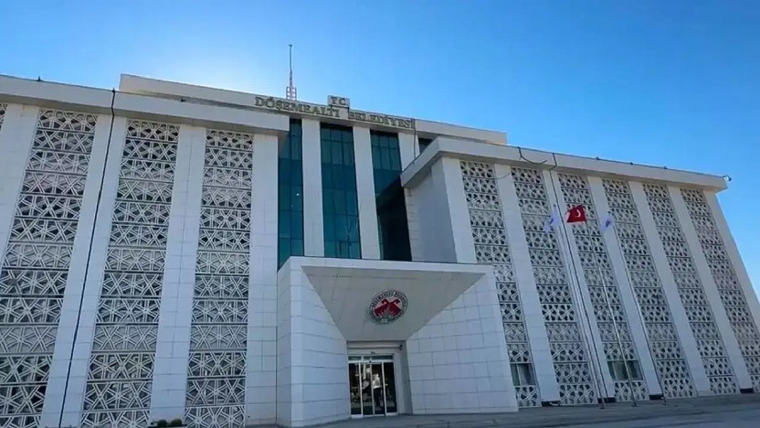 Döşemealtı Belediyesi'ne operasyon: Eski Belediye Başkanı dahil 22 kişiye gözaltı