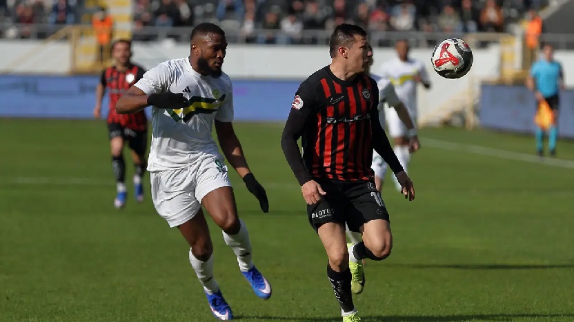 Çorum FK, Esenler Erokspor'un 15 maçlık serisini bitirdi!