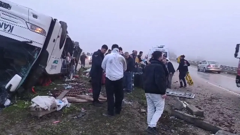 Adana'da bayram sabahı kaza: Ölü ve yaralılar var