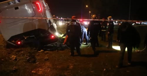 Antalya’da cezaevi servisi şarampole devrildi: 16 infaz koruma memuru yaralandı