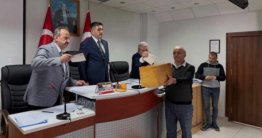 Çankırı İl Genel Meclisi'nde seçim! Ahmet Ulusoy yeniden başkan seçildi