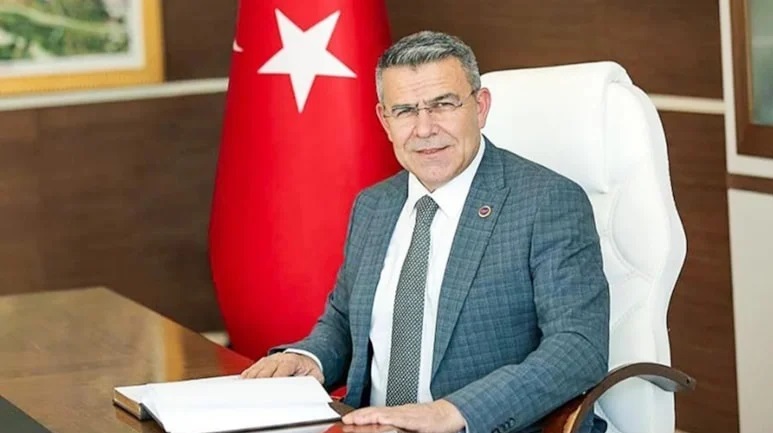 AKP'li Başkan'ın 'yasak aşk' skandalı: İhraç ediliyor