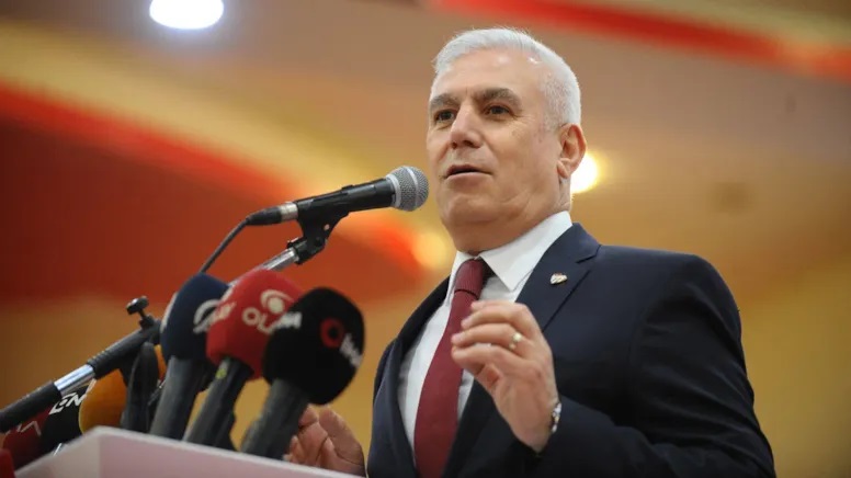 Bursa Büyükşehir Belediye Başkanı Mustafa Bozbey görevden uzaklaştırıldı