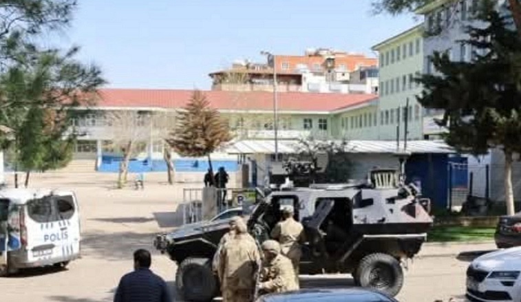 Şanlıurfa'da lisede silahlı saldırı: Saldırgan intihar etti!