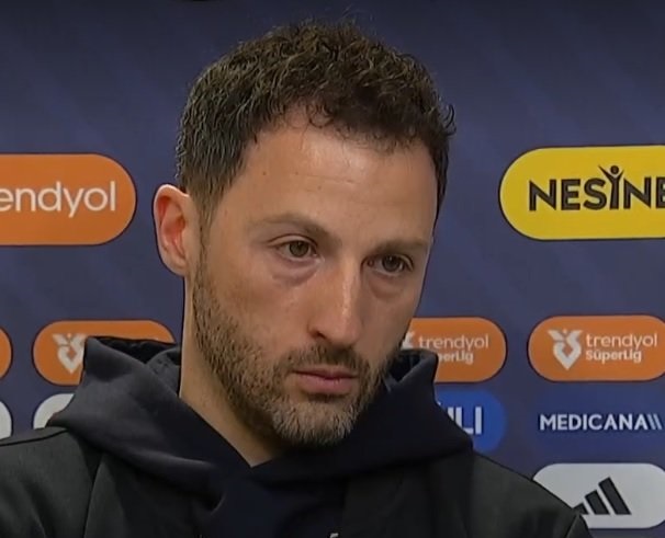 Tedesco'dan istifa sorusuna tepki: 'Umarım sorunuz şakadır'