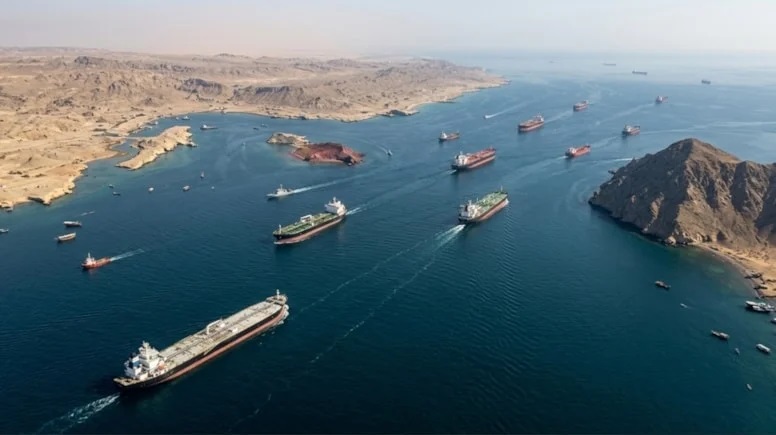 İran duyurdu: Hürmüz Boğazı 45 gün sonra tamamen açıldı
