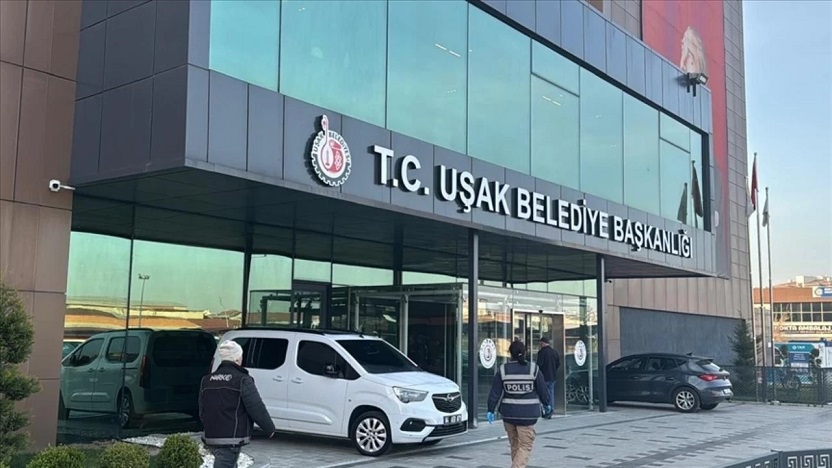 Uşak'ta ikinci dalga: Çok sayıda isim gözaltına alındı