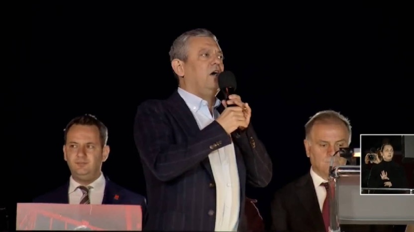 CHP'den Ataşehir'de miting! Özgür Özel'den sert çıkış