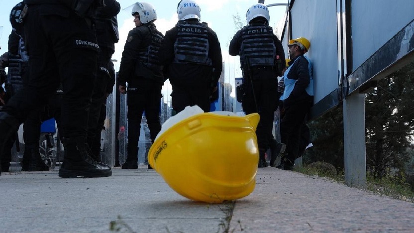 Ankara'da açlık grevine başlamışlardı: 110 madenciye gözaltı!