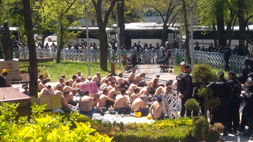 Maden işçileri: Alacaklarımızın tamamı yatırılana kadar direnişe devam