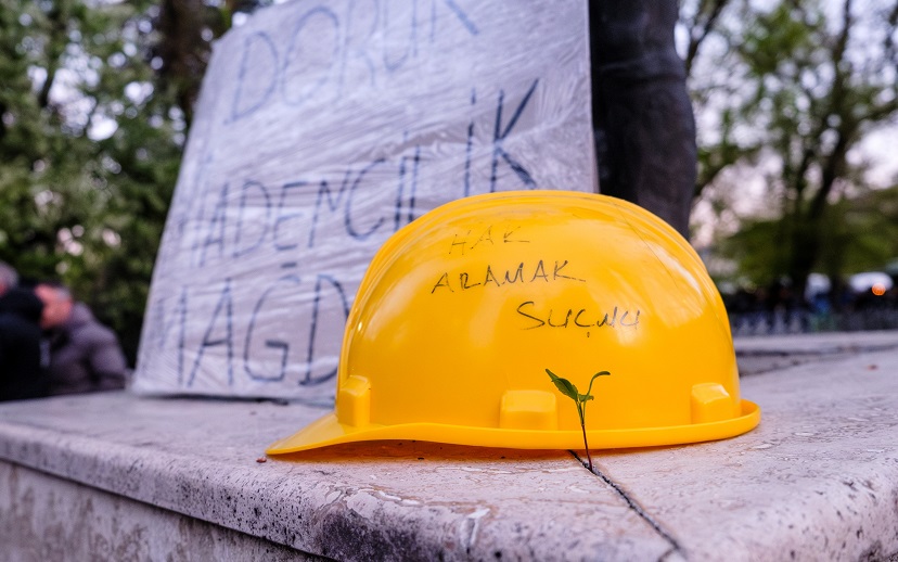 Maden işçileri: Alacaklarımızın tamamı yatırılana kadar direnişe devam