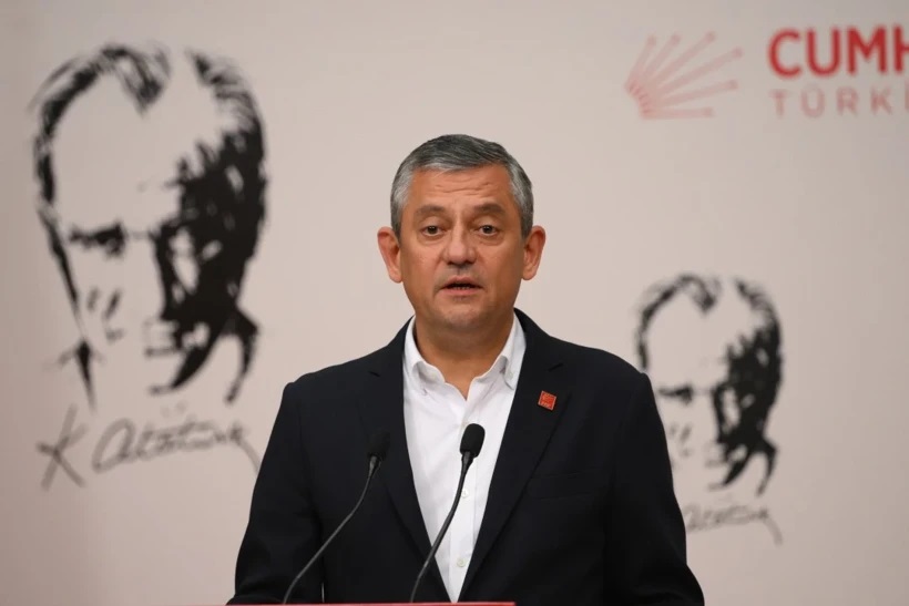 CHP’de kritik gece: 5 saatlik olağanüstü MYK toplantısı sonrası Özgür Özel açıklama yapıyor