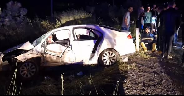 Çorum’da iki otomobil çarpıştı: Bir ölü, 6 yaralı