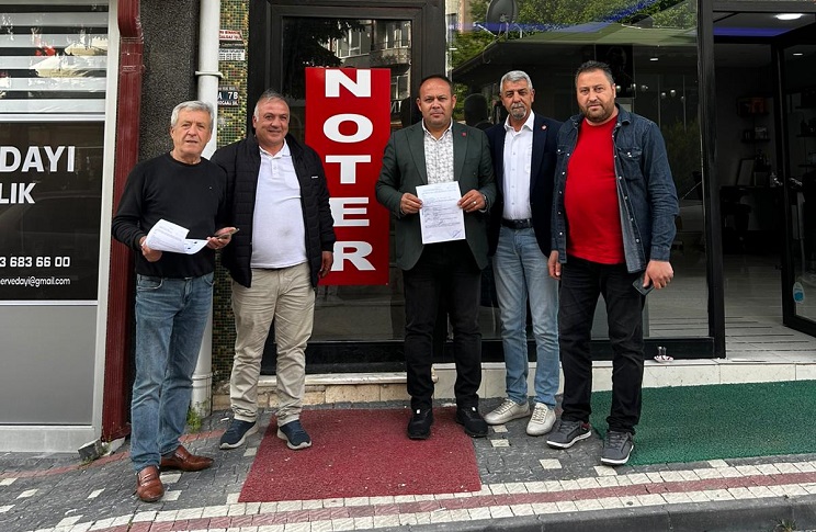 Özgür Özel'in 'olağanüstü kurultay' çağrısına Çankırı'dan 4 imza