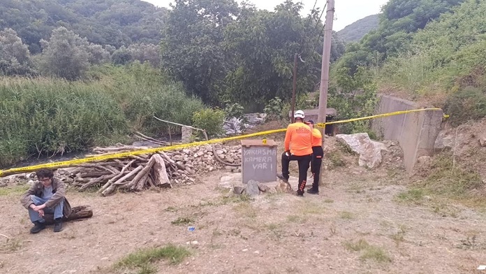 Bursa'da dut toplamak için evden ayrılmıştı... Ölü bulundu