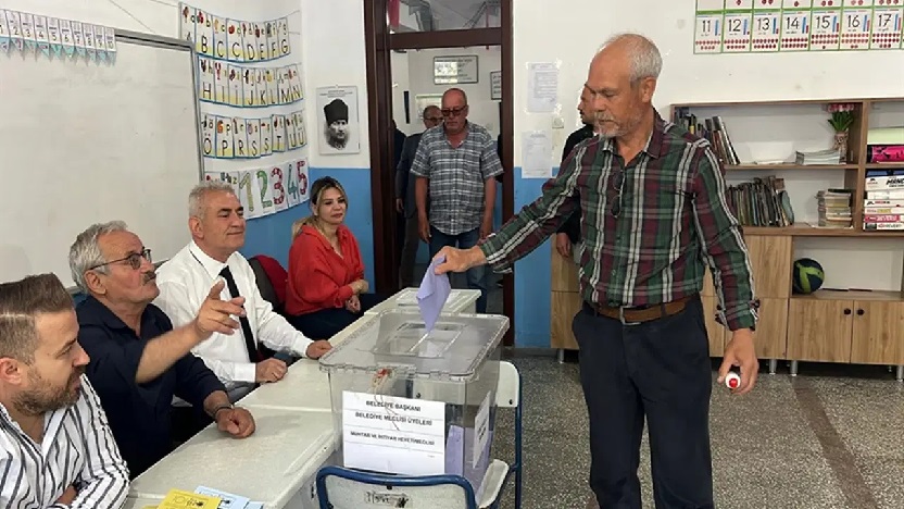 Üç ildeki 6 beldede seçim: Yurttaşlar sandık başında