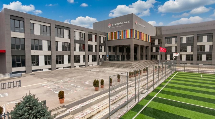Çankırı Bahçeşehir Koleji'nin LGS gururu: İki şampiyon çıkardılar