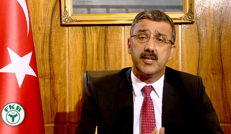 Üç maaş alan Lütfi Bayraktar: Çok tınlamıyorum!