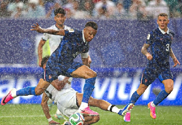 Fransa 3-0 Irak