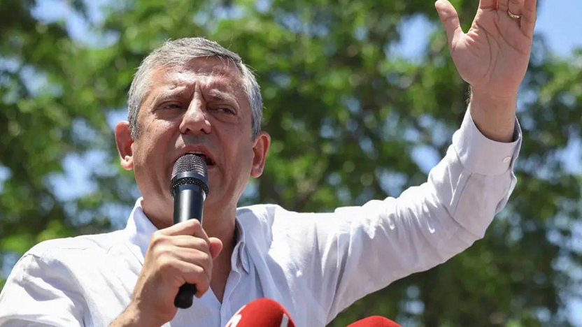 Özgür Özel'den Gaziantep'te sert mesaj: Asla ve asla bu oyuna geçit vermem