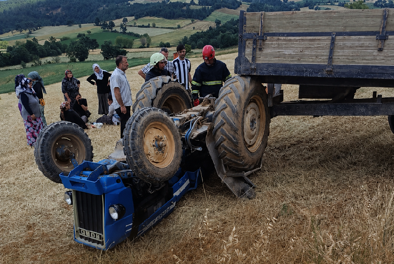 Kastamonu'da traktör kazası: Bir can kaybı, 2 yaralı