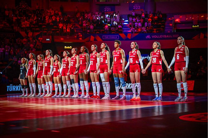 Filenin Sultanları, FIVB Milletler Ligi'nde finalde!