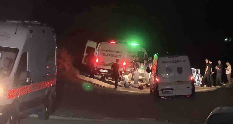 Adana'da iki erkek ile bir kadına kanlı infaz
