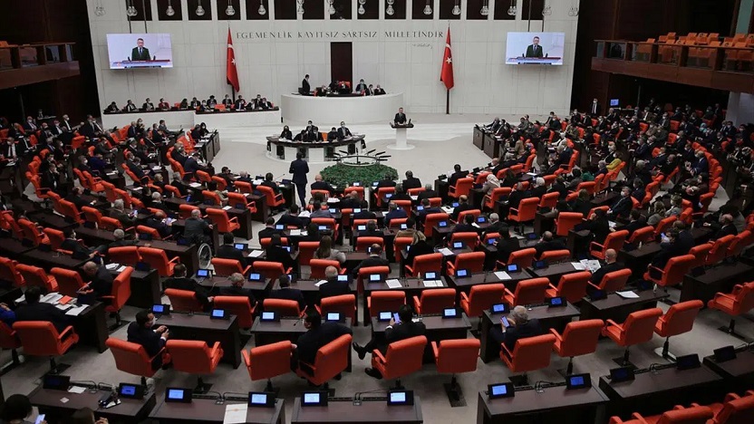 Şehit yakınları ve gazilerin haklarına yönelik düzenlemeleri içeren kanun teklifi yasalaştı