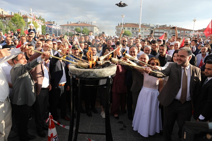 TUZFEST’26 ateşi 'Milli Birlik ve Milli Gurur' temasıyla yakıldı