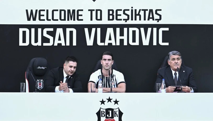 Dusan Vlahovic imzayı attı: Beşiktaş taraftarına Türkçe mesaj