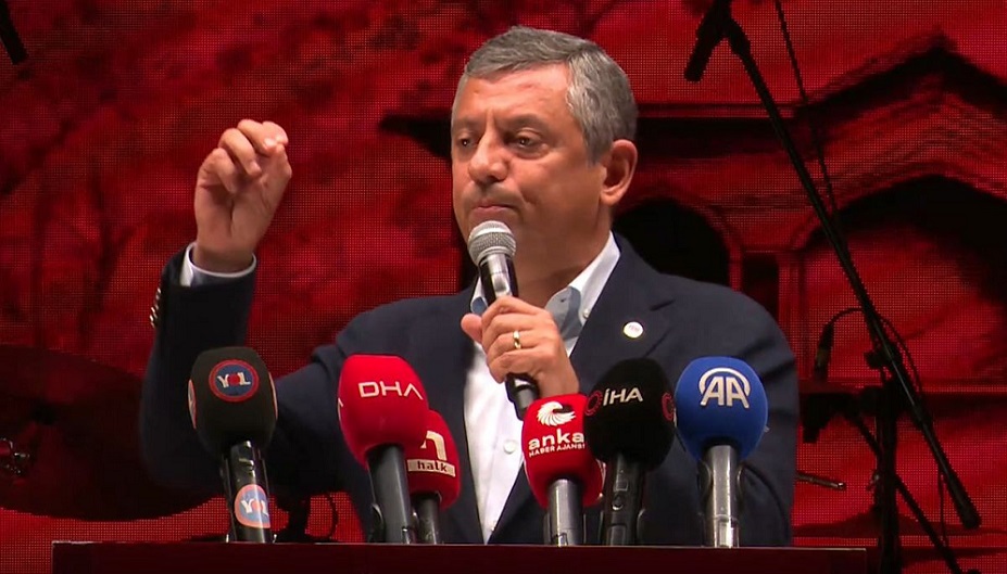 Ekrem İmamoğlu'nun mektubu da okundu... Özgür Özel: ‘Doğrudan talimatımdır…’