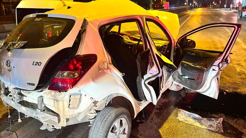 Bursa'da genç sürücü yaptığı kazada hayatını kaybetti