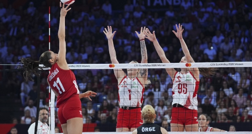 Filenin Sultanları Polonya'ya 3-2 mağlup oldu