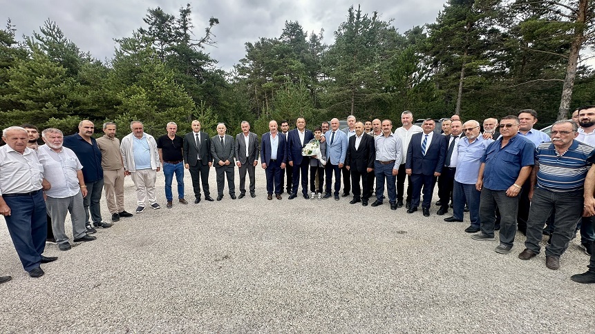 Bağımsız milletvekili Adnan Beker Kastamonu'da