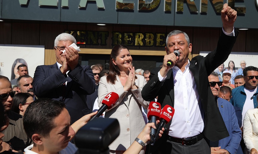Özgür Özel'den 'özelleştirme' uyarısı: 'Seneye hepsini devletleştireceğiz'