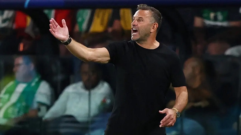 Okan Buruk'tan hakeme sert tepki: 'Her şeyiyle aleyhimize çalıştı'