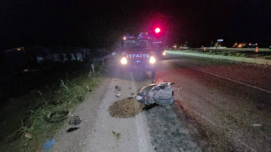 Bursa'da feci kaza: Motosikletteki 2 kişi kurtarılamadı