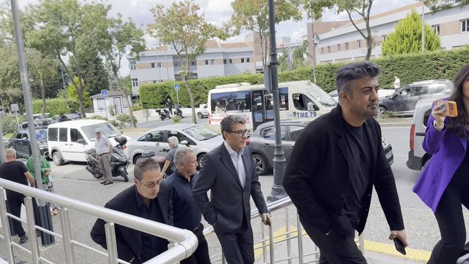 Kurtlar Vadisi senaristleri ifadeden böyle çıktı: Gazetecinin kritik sorusuna cevap vermedi