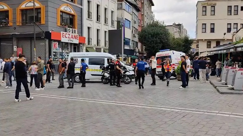 İstanbul'da döviz bürosunda silahlı kavga: 2 kişi hayatını kaybetti