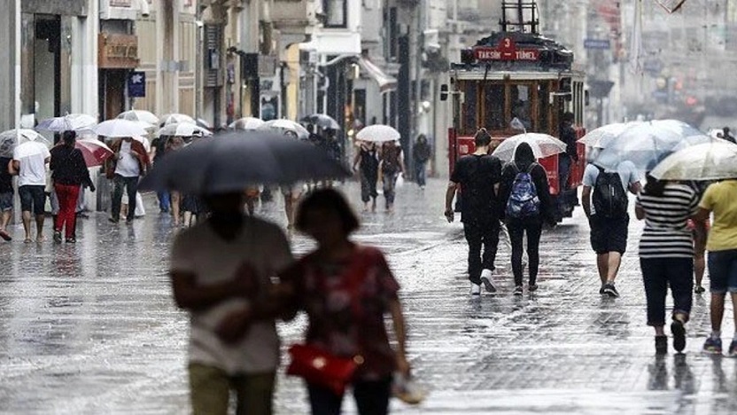 İstanbul'da okullar 'yarın' da tatil edildi