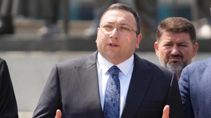 AKP'li Üsküdar Başkan Vekili Dündar Ziya Gültekin hayatını kaybetti