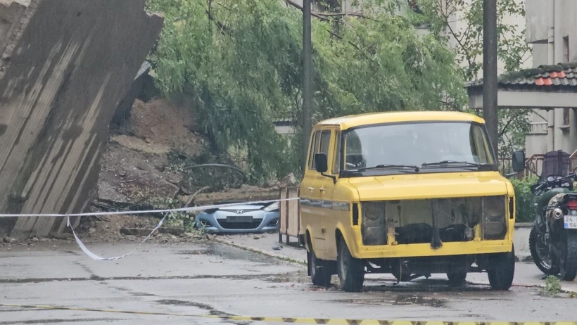Zonguldak'ta heyelan! 49 daire tahliye edildi