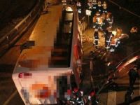 Maslak'ta otobüs devrildi: 2 ölü