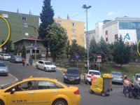 Türk bayrağını indireni polis vurdu!