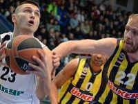 Fenerbahçe Ülker Rusya'da fark attı
